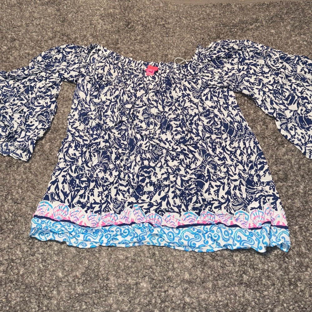 Lilly Pulitzer Blue and White Floral Blouse